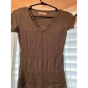 A navy green hollister shirt